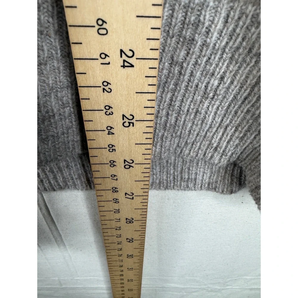 J. Crew Men's Lambs Wool Shawl Neck Sweater‎ size Large Beige